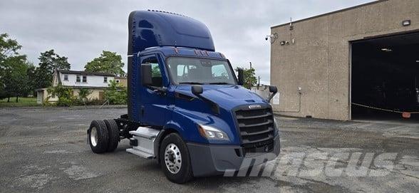 Freightliner CASCADIA 116 Truck Tractor Units
