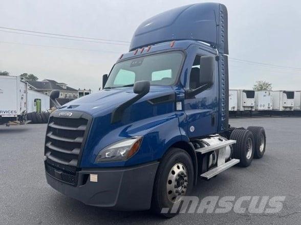 Freightliner CASCADIA 116 Truck Tractor Units