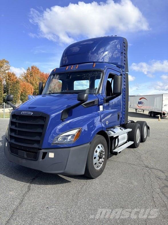 Freightliner CASCADIA 116 Truck Tractor Units