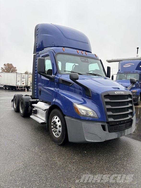 Freightliner CASCADIA 116 Truck Tractor Units