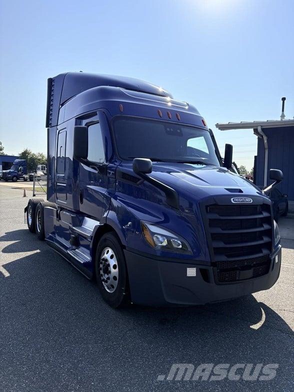 Freightliner CASCADIA 116 Truck Tractor Units