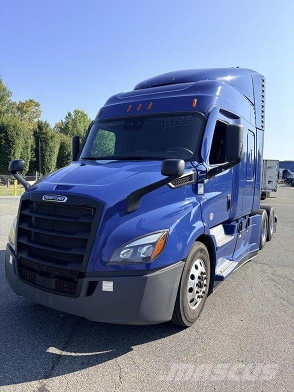 Freightliner CASCADIA 116 Truck Tractor Units