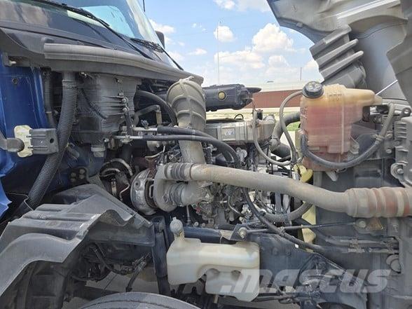 International LT Truck Tractor Units