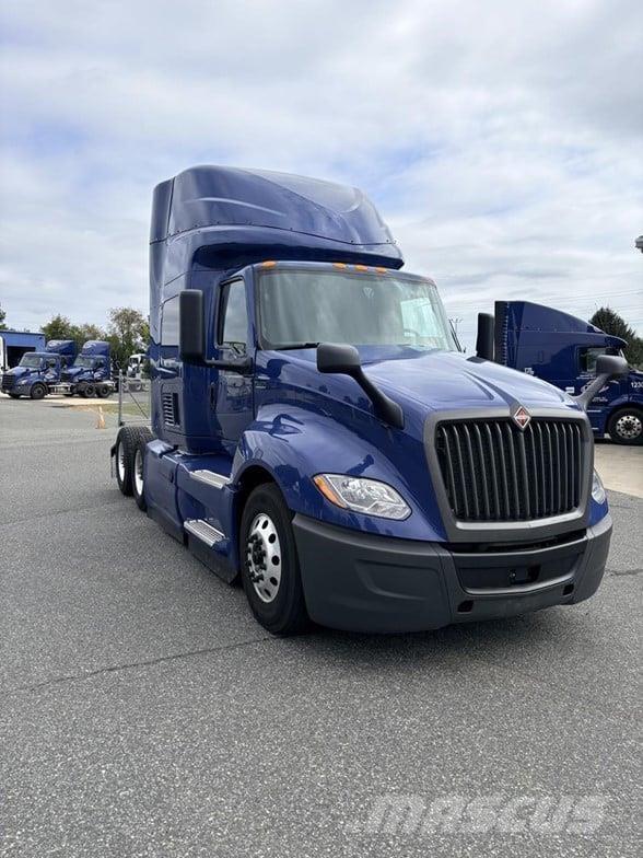 International LT Truck Tractor Units