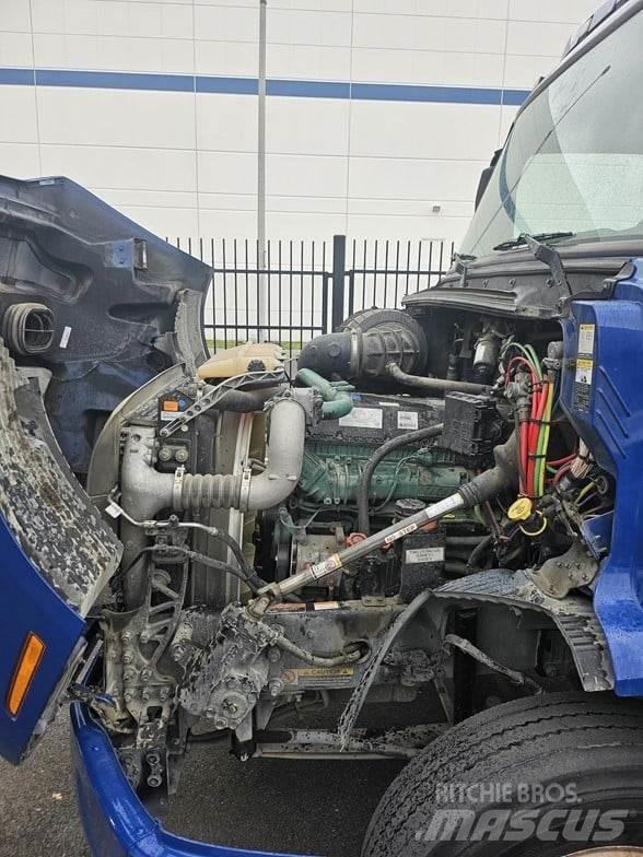 Volvo VNR64T300 Truck Tractor Units