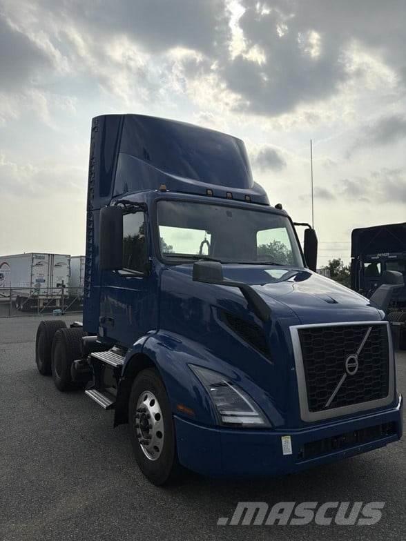 Volvo VNR64T300 Truck Tractor Units