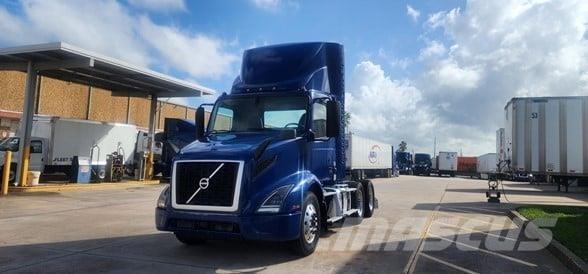 Volvo VNR64T300 Truck Tractor Units