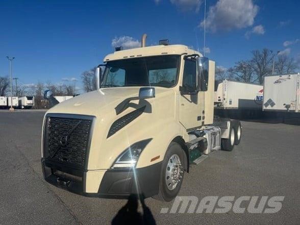 Volvo VNR64T300 Truck Tractor Units