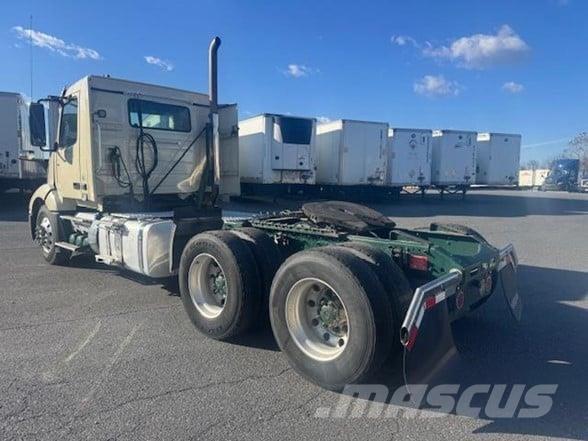 Volvo VNR64T300 Truck Tractor Units