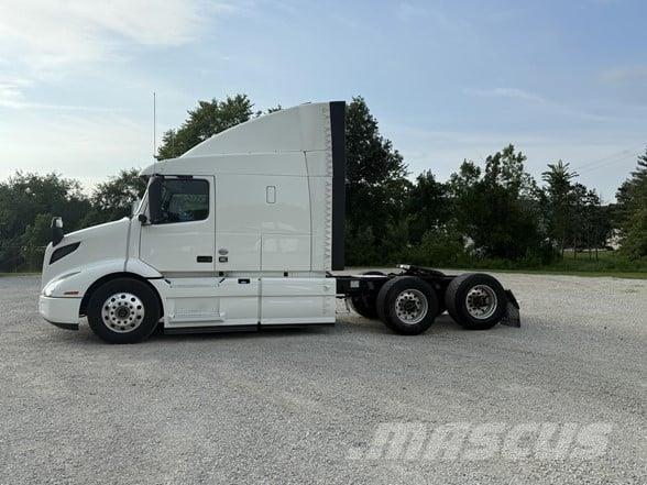 Volvo VNR64T640 Truck Tractor Units