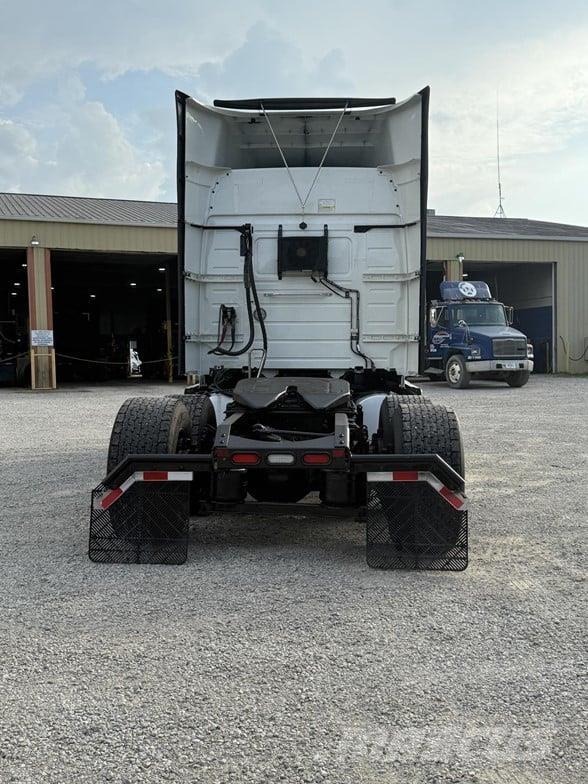 Volvo VNR64T640 Truck Tractor Units