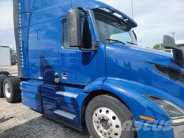 Volvo VNR64T640 Truck Tractor Units