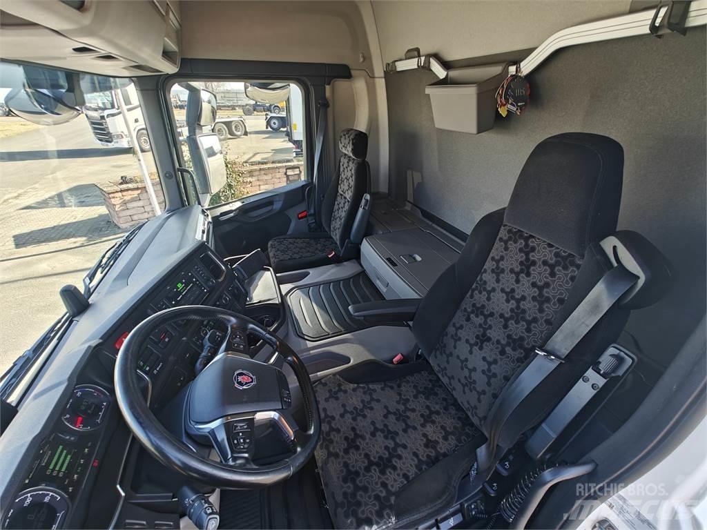 Scania P280 Van Body Trucks