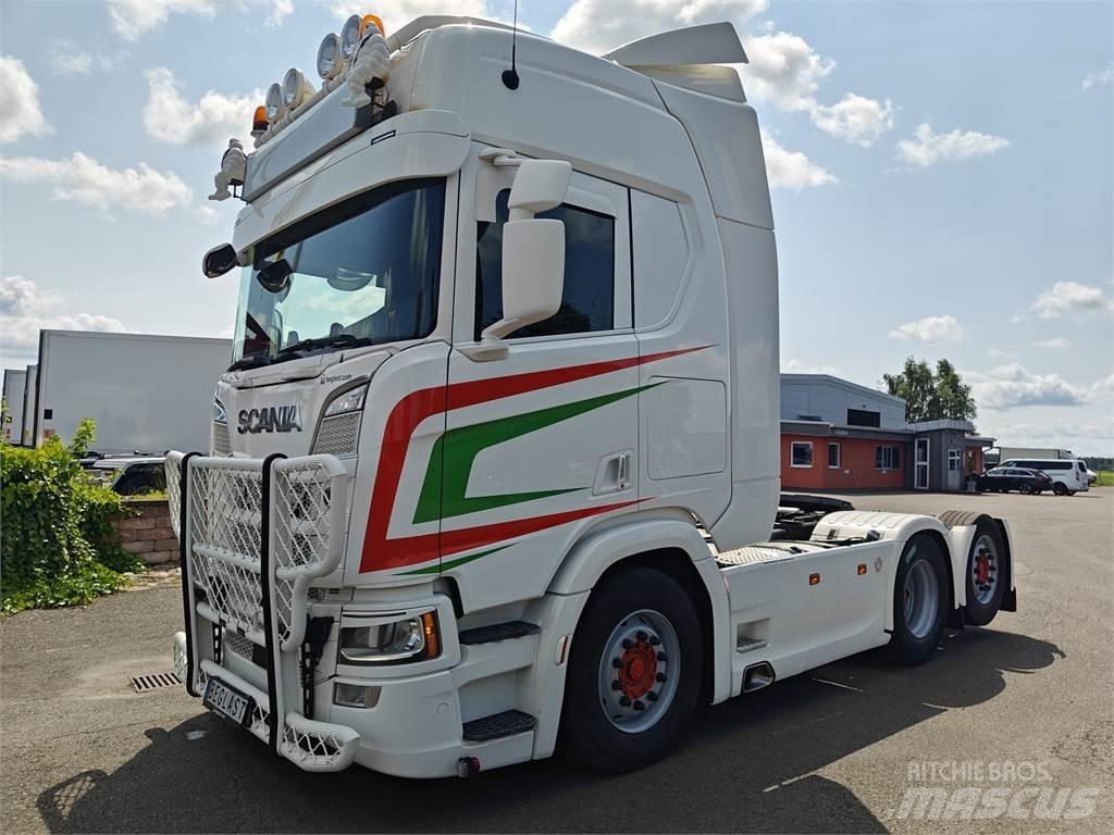 Scania R520 Truck Tractor Units