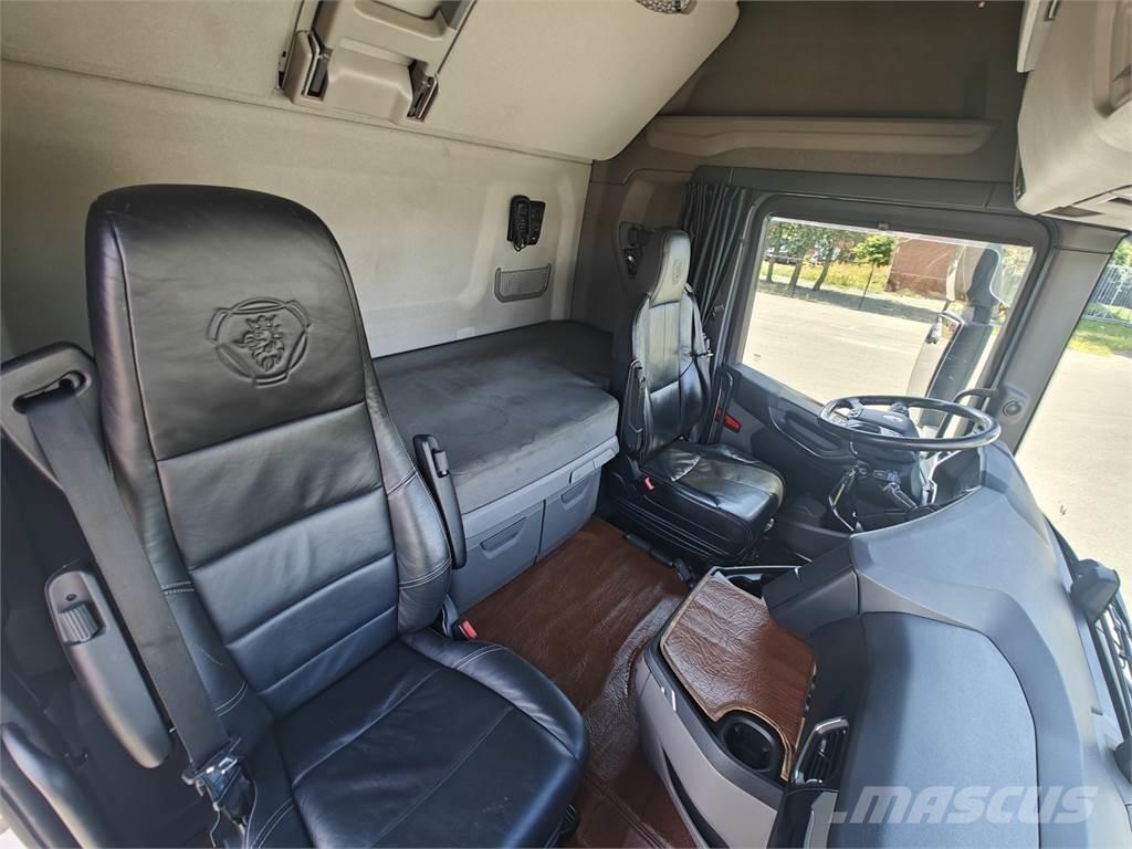 Scania R540 Truck Tractor Units