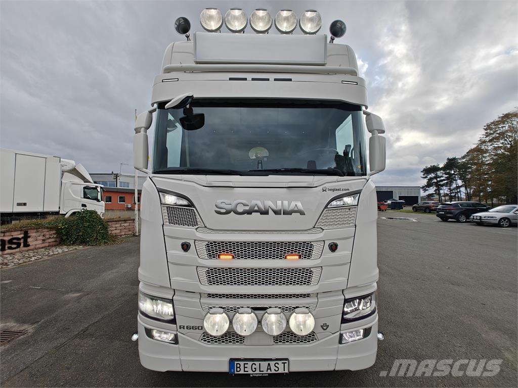 Scania R660 Hook lift trucks