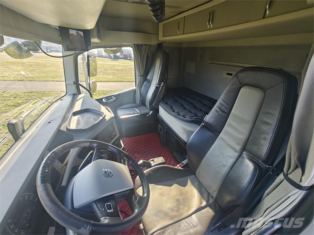 Volvo FH500 Tipper trucks