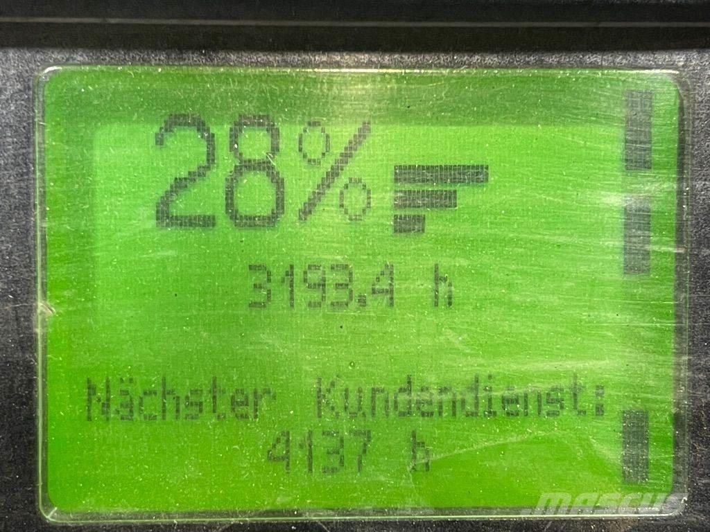 Linde D12HPSP-133 Pedestrian stacker