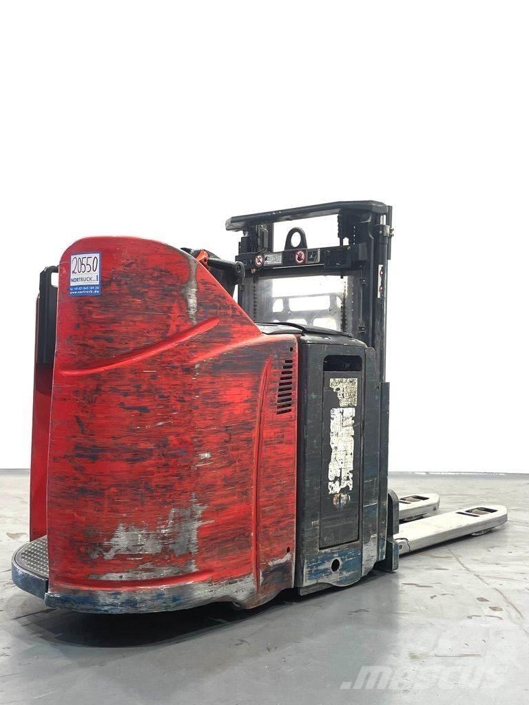 Linde D12HPSP-133 Pedestrian stacker