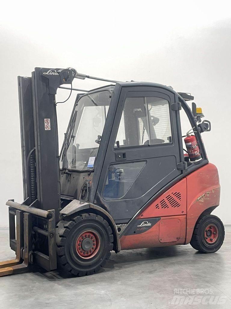 Linde H25D-02/600-393 Diesel trucks