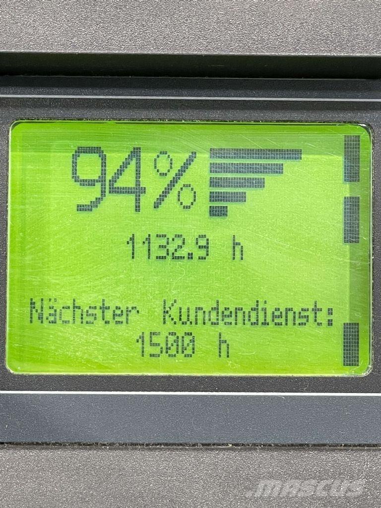 Linde P30C-1190 Towing truck
