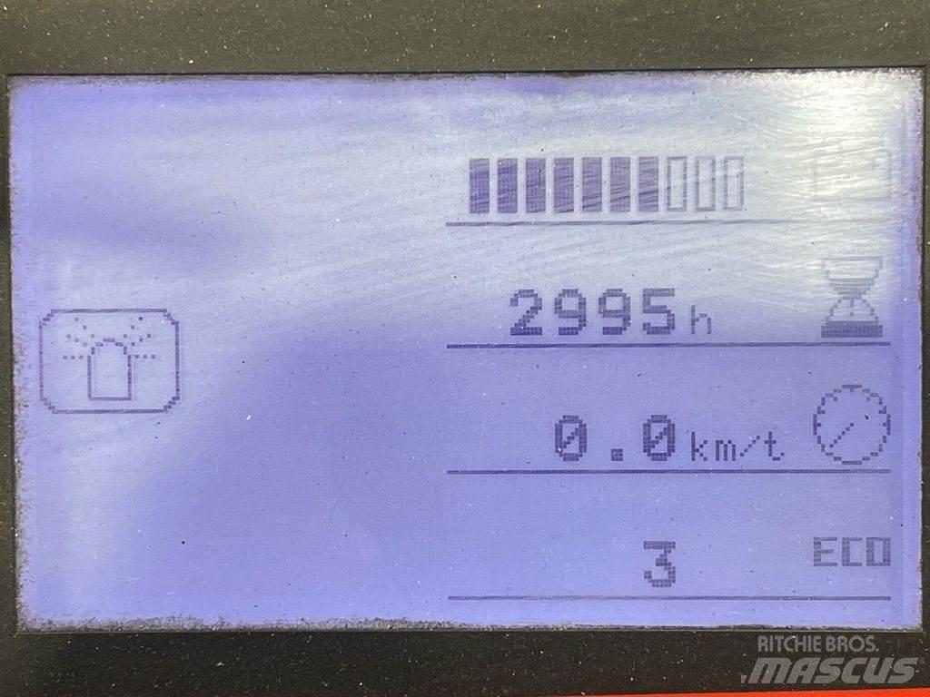 Linde P80-1191 Towing truck