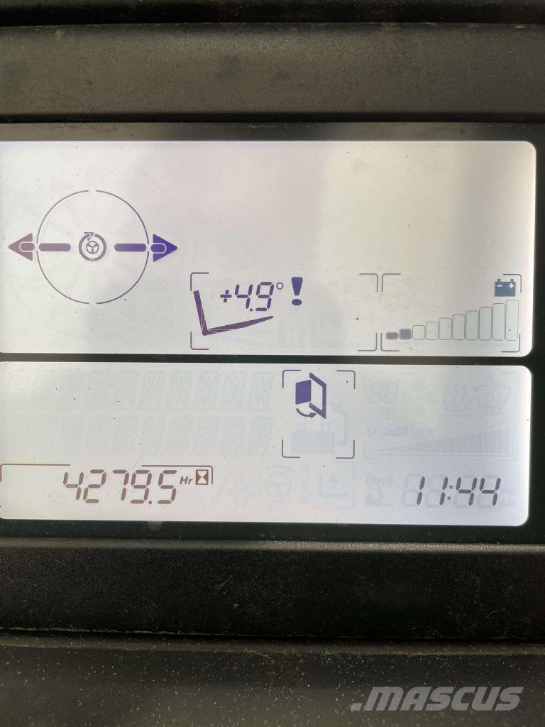 Linde R14X-03-116 Reach truck