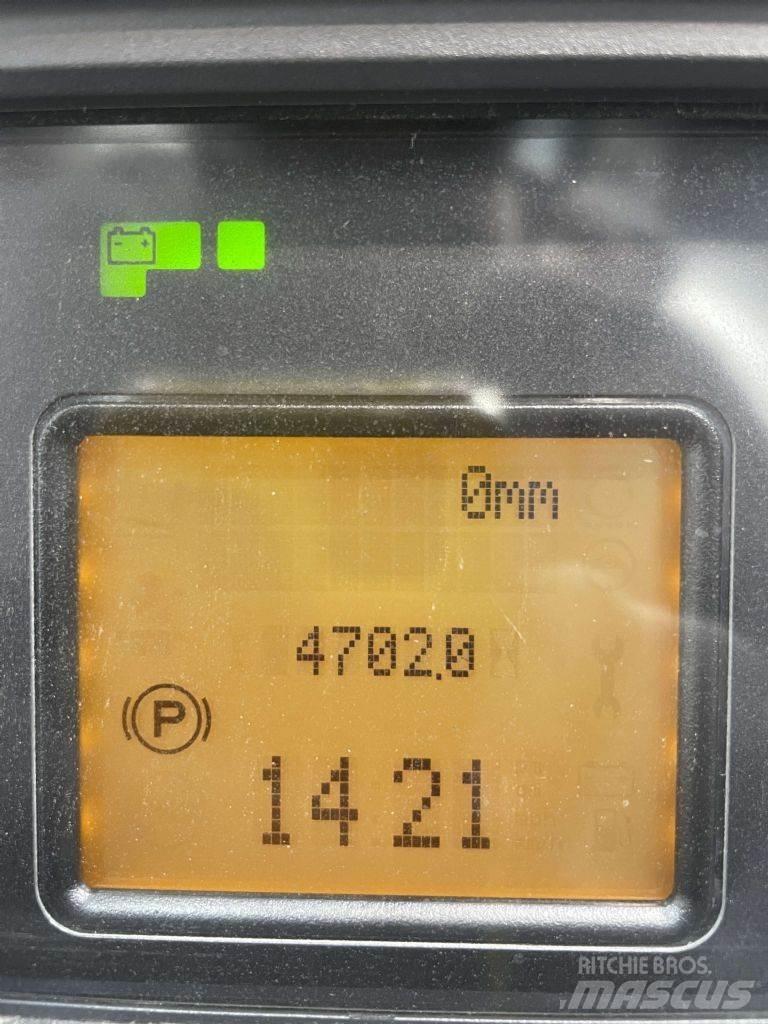 Linde R16HD-01-1120 Reach truck