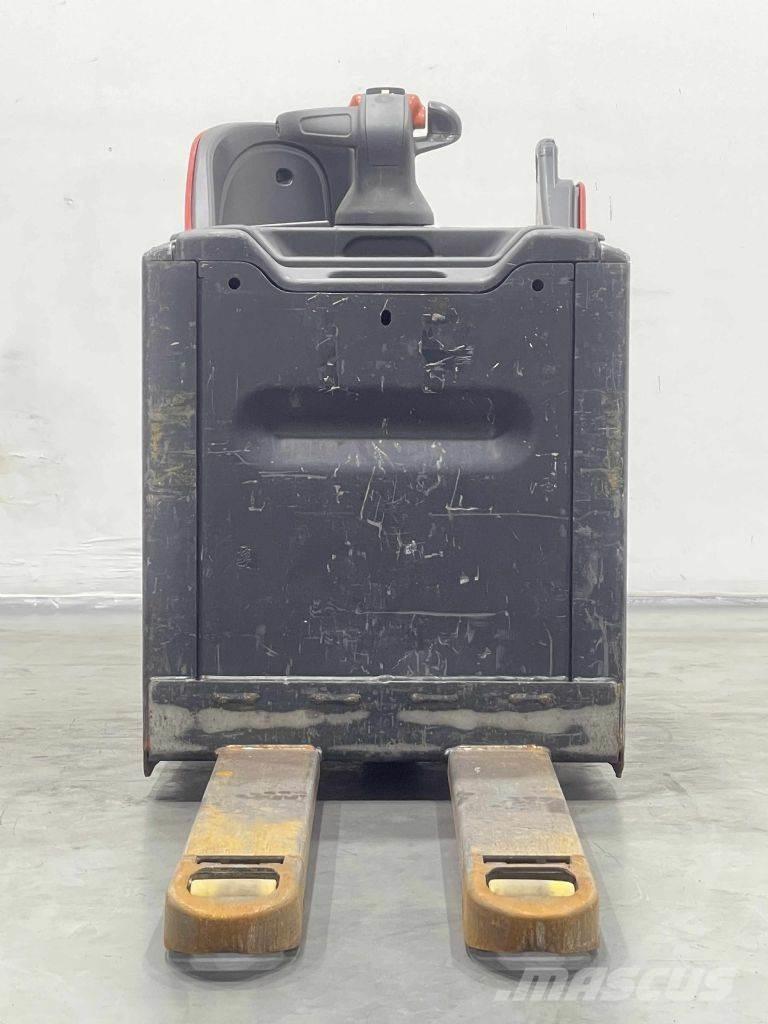 Linde T20SP-131 Low lifter