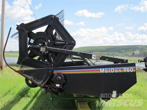 MacDon 960 Combine harvester spares & accessories