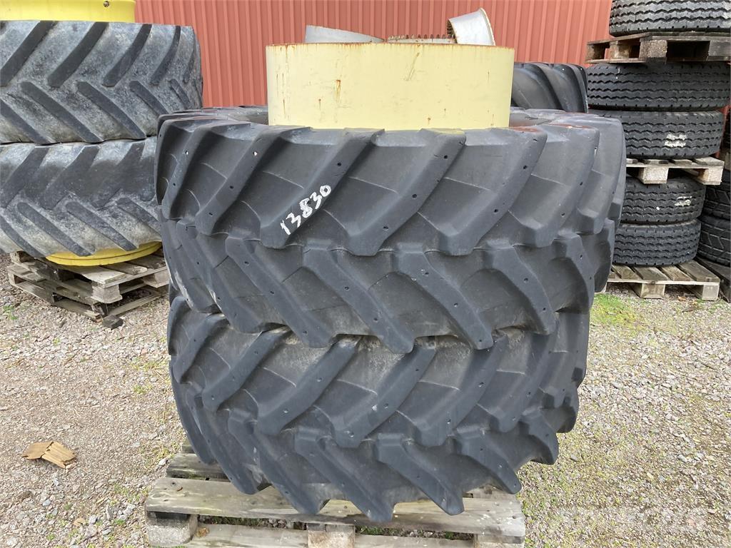  540/65X30, 40 % Tyres, wheels and rims