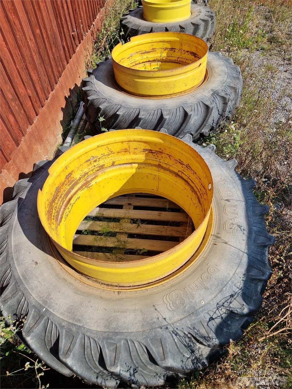  650/65x42, 540/65x30 Tyres, wheels and rims