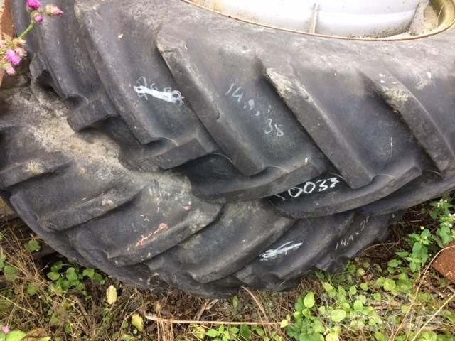 Alliance 14.9x38 Tyres, wheels and rims