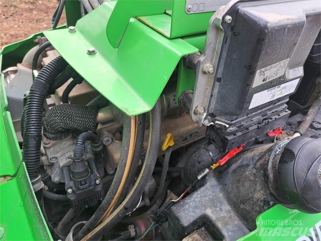 Avant 760i Skid steer loaders