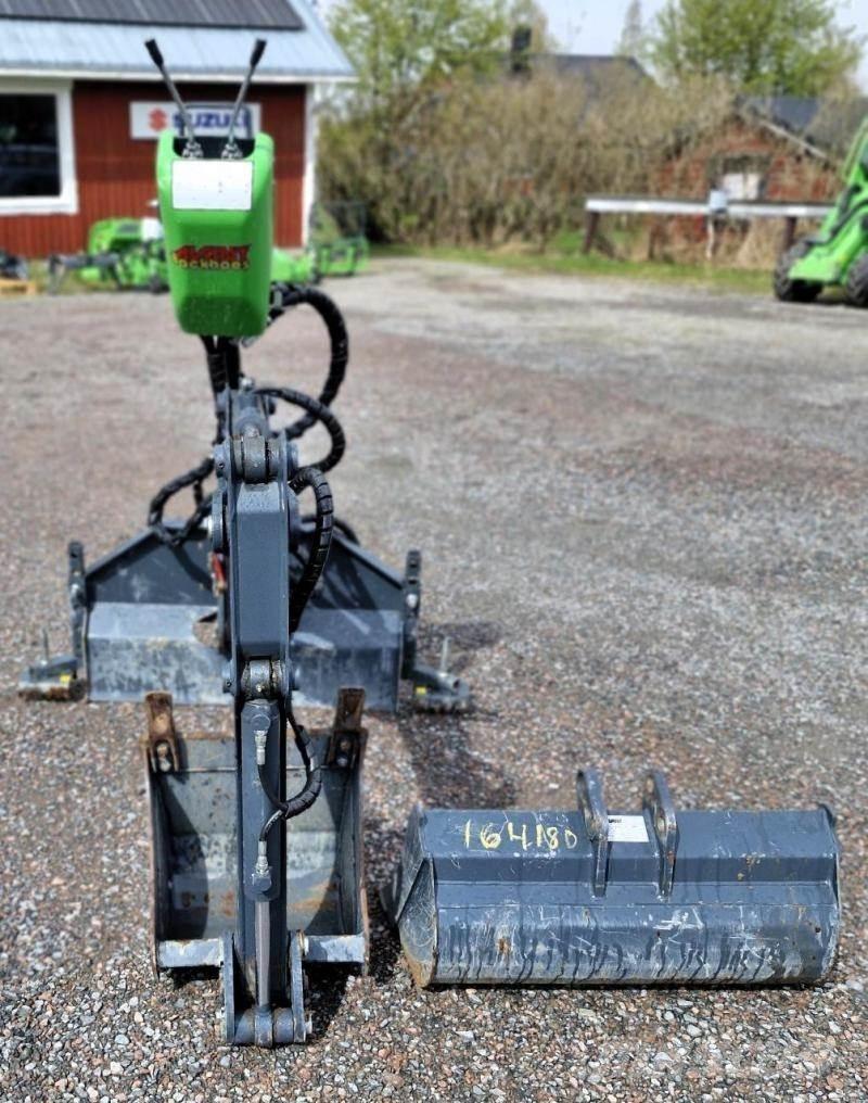Avant Grävaggregat 210 Skid steer loaders