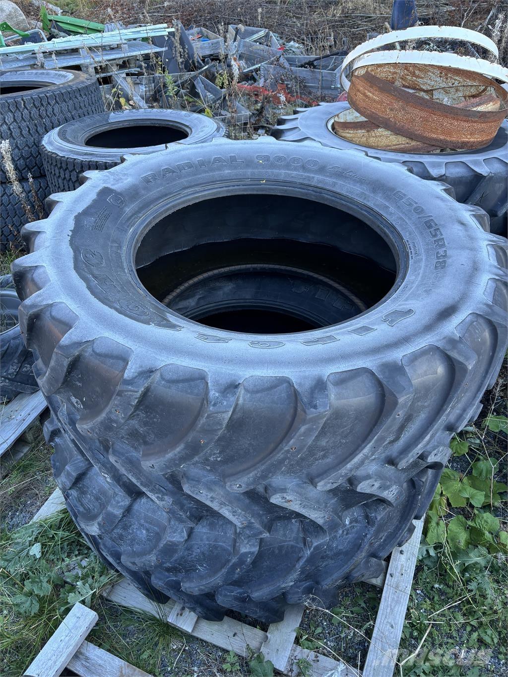 Firestone Dubbade däck Tyres, wheels and rims