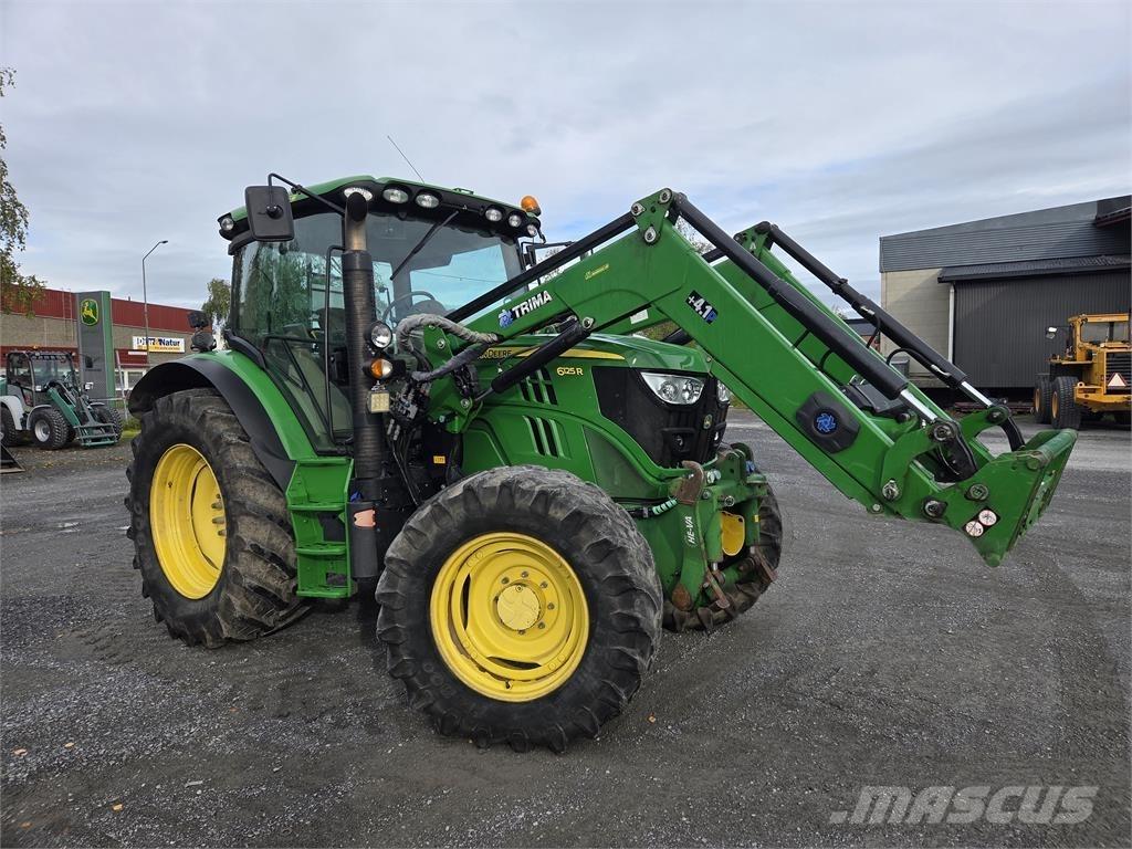 John Deere 6125R Tractors