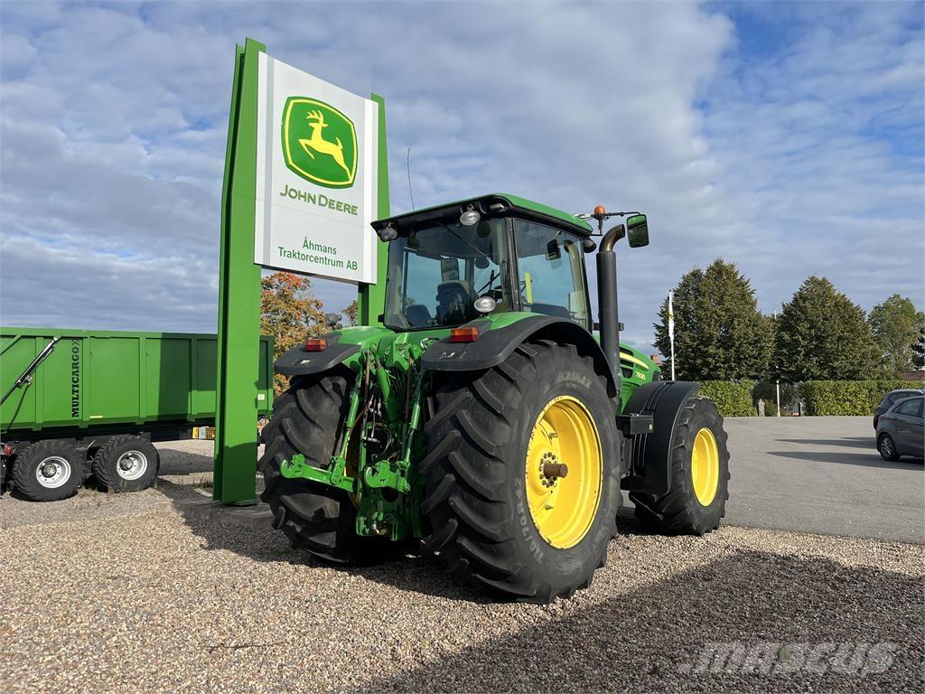 John Deere 7930 Tractors