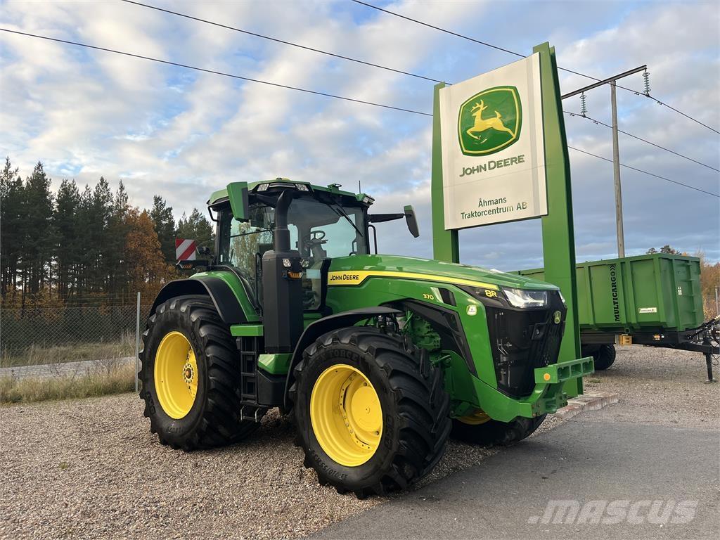 John Deere 8R 370 Tractors