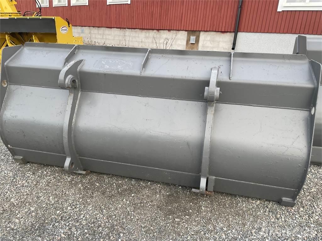  Tandad grusskopa 2250 Other components