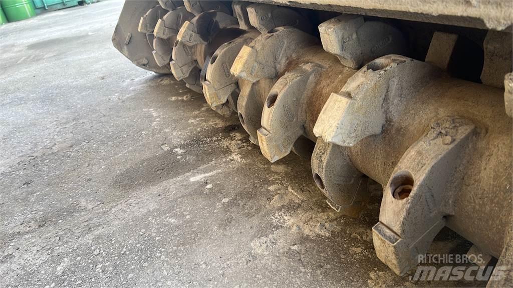  UML DT 200 Other tillage machines and accessories