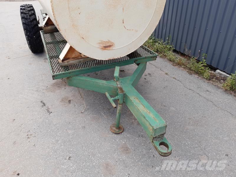  VAGN 1-AXLAD MED TANK All purpose trailer