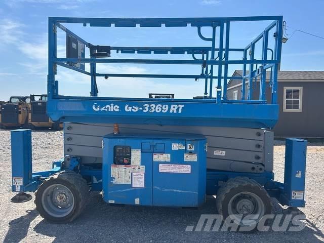 Genie GS3369 RT Scissor lifts