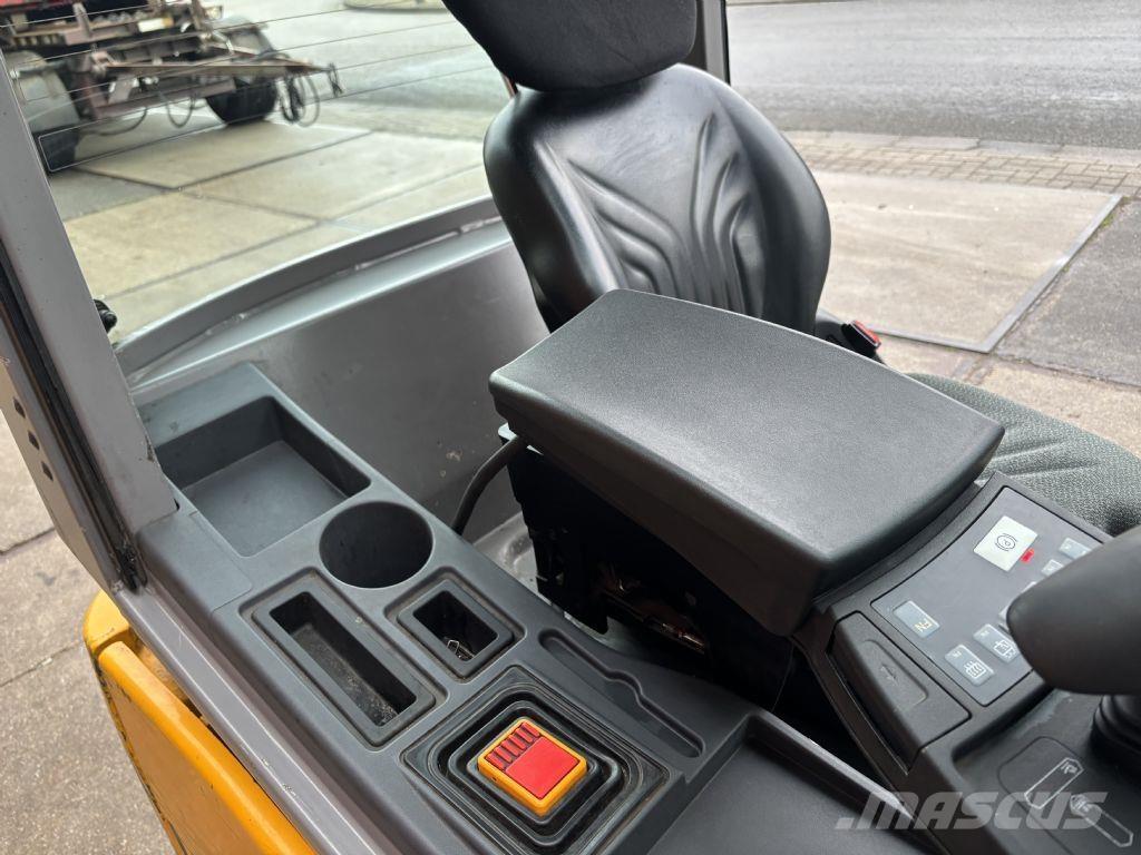 Jungheinrich EFG 216k Electric forklift trucks