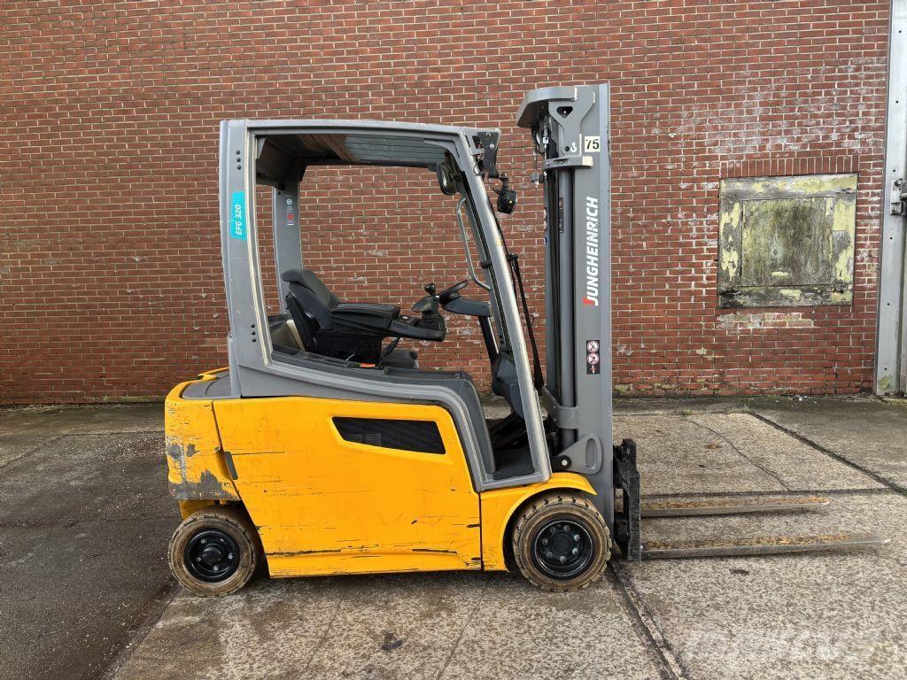 Jungheinrich EFG 320 Electric forklift trucks