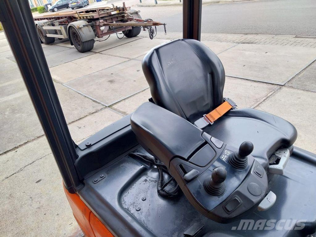 Linde E20L-02 Electric forklift trucks