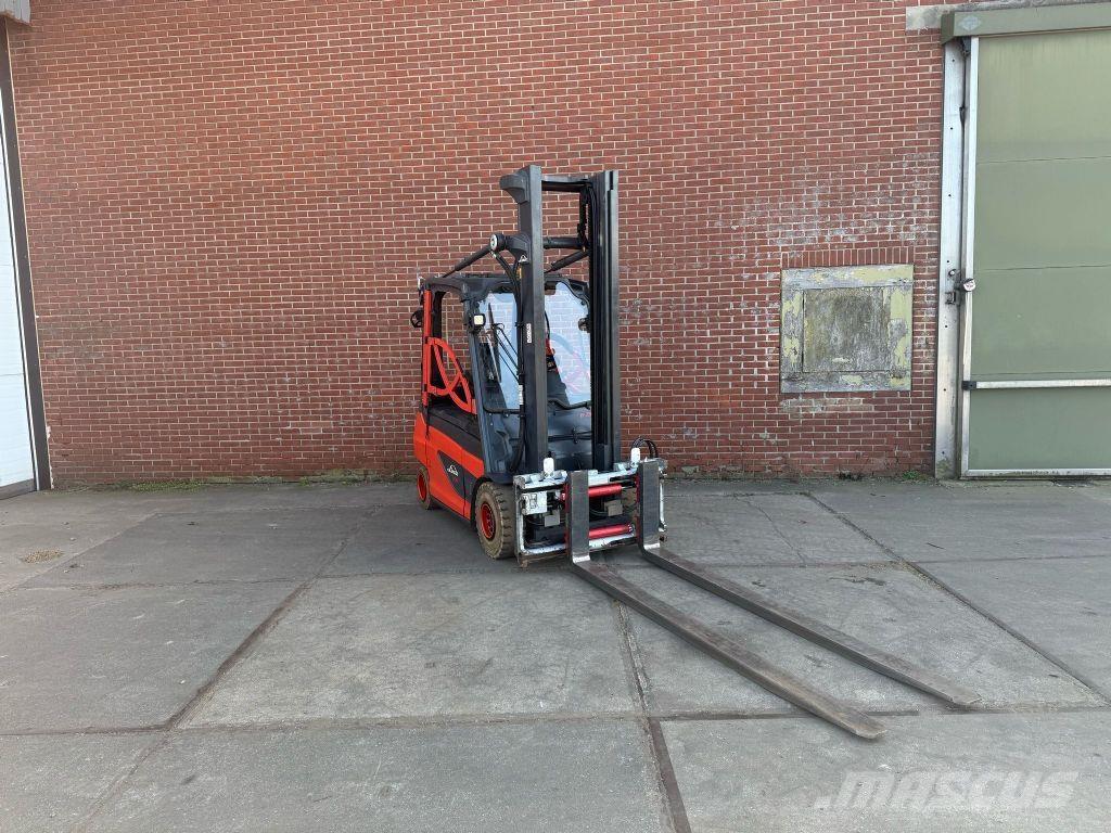 Linde E30-01 Electric forklift trucks