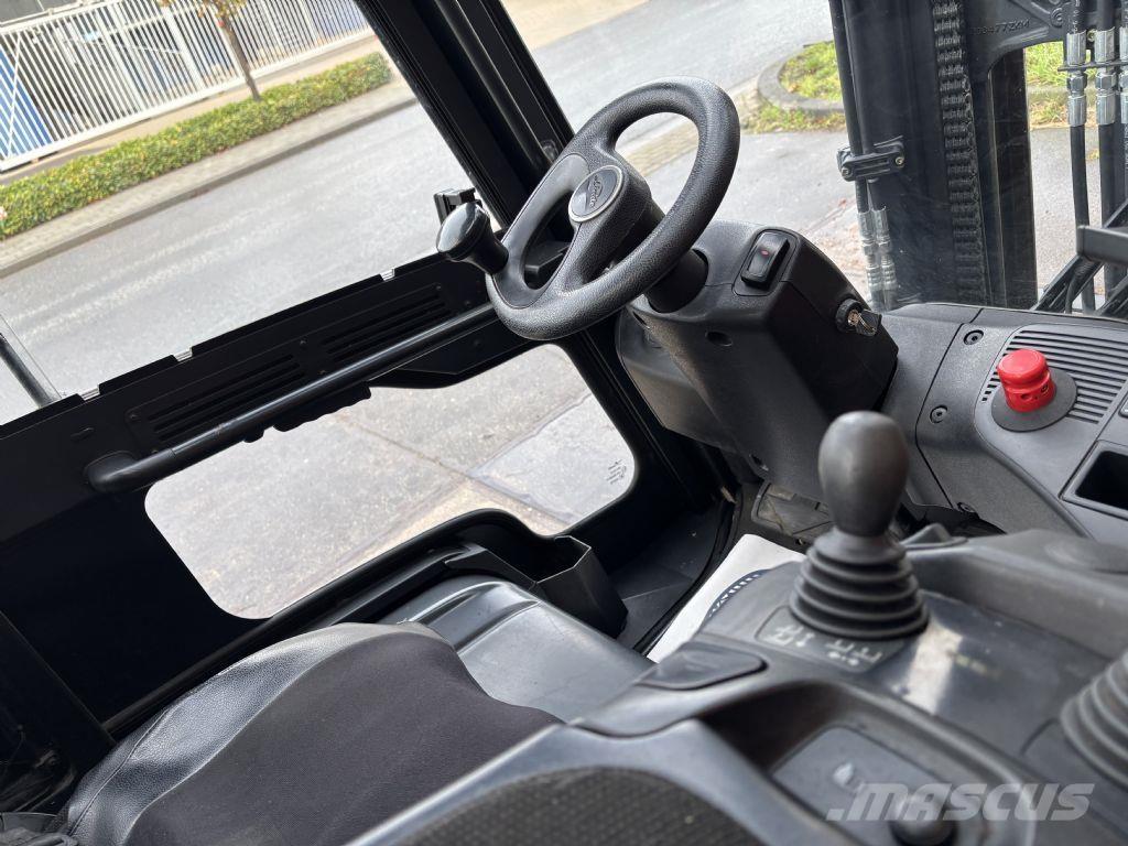 Linde E30HL-01/600 Electric forklift trucks