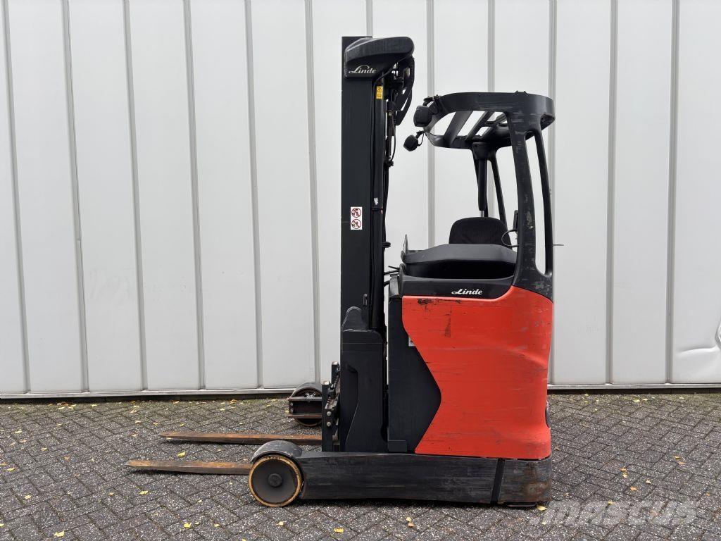Linde R12B-01 Reach truck