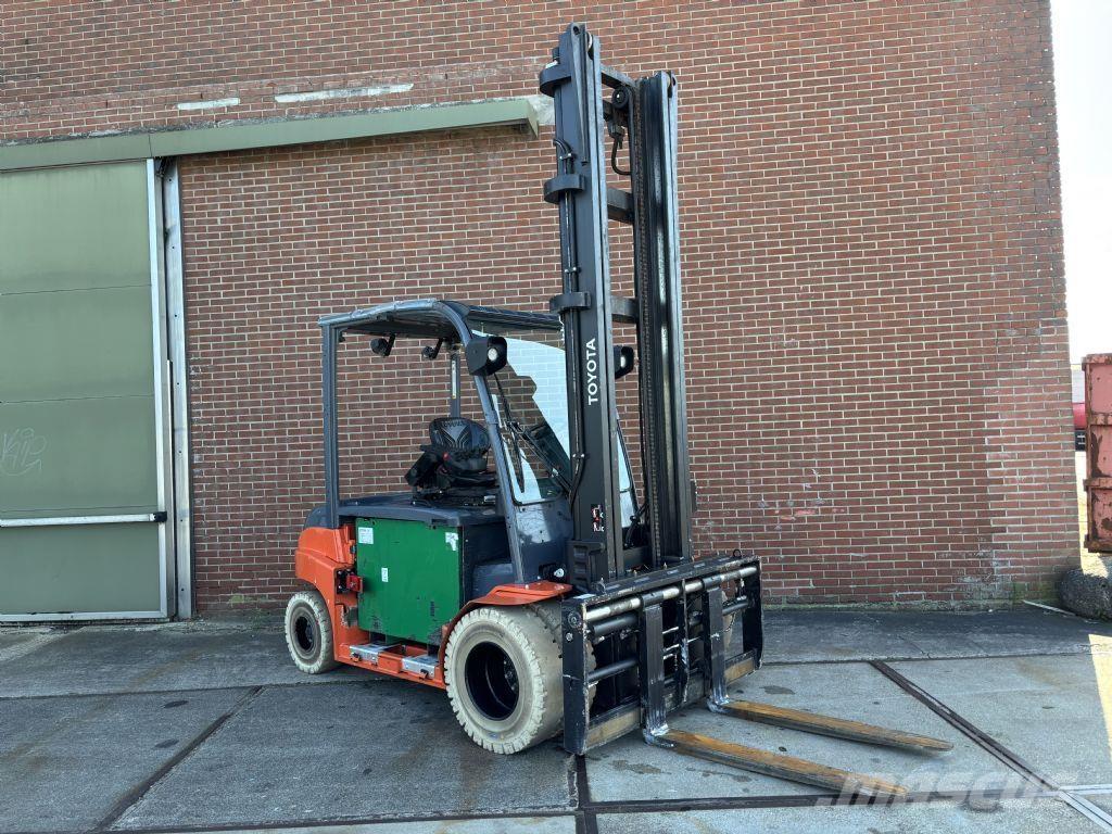 Toyota 8FBMT50 Electric forklift trucks